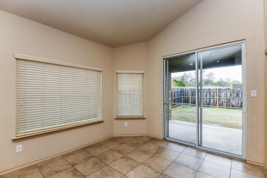 1208 Vaughna Dr, Weatherford, TX 76087 - photo 4