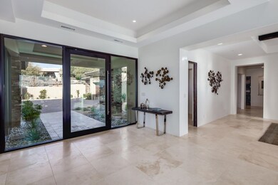 006_Entry ~ Foyer