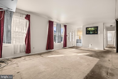 418 Patrick Ln, Herndon, VA 20170 - photo 4