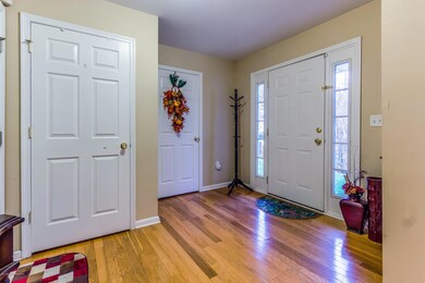 17 Brewster Cir unit 358, Old Bridge, NJ 08857 - photo 3