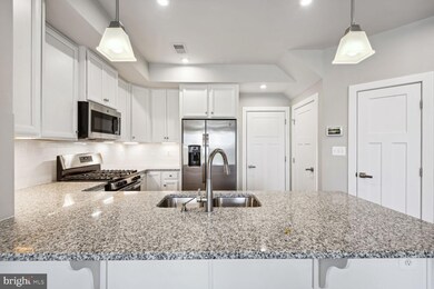 10138 American Pharoah Ln unit A, Laurel, MD 20723 - photo 5