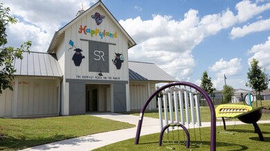 129 Ensberg Ln, Liberty Hill, TX 78642 - photo 4