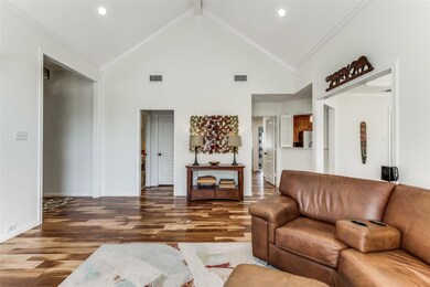 600 Williamsburg Dr, Ennis, TX 75119 - photo 6