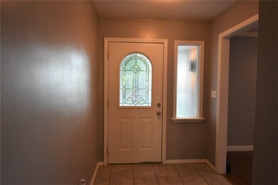 404 NW H St, Bentonville, AR 72712 - photo 3