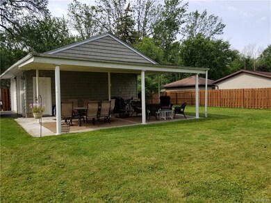 1450 Birch Dr, North Tonawanda, NY 14120 - photo 2