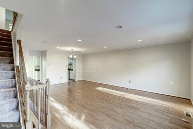 14922 Dunvegan Ct, Silver Spring, MD 20906 - photo 6