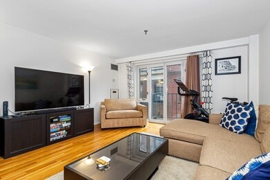 350 North St unit 403, Boston, MA 02113 - photo 3