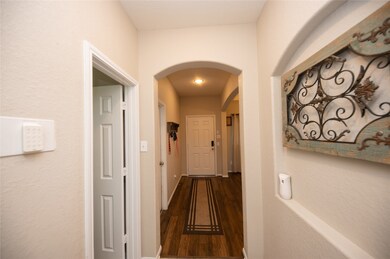 2910 Phaeton Ct, Rosenberg, TX 77471 - photo 4
