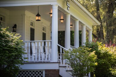 163 Taconic Rd, Manchester, VT 05255 - photo 4