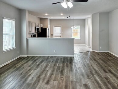 1138 Station Manor Ln, Tomball, TX 77375 - photo 6