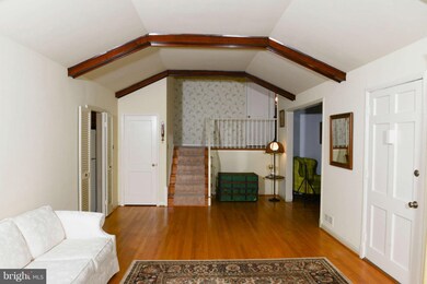 1208 Saint Andrews Way, Baltimore, MD 21239 - photo 5