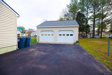 8611 Buttermint Dr, North Chesterfield, VA 23237 - photo 3