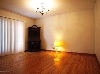 621 Huguenot Ave, Staten Island, NY 10312 - photo 6