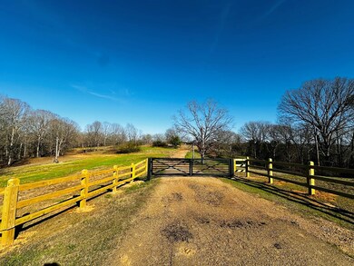 5 Cr 4076, Oxford, MS 38655 - photo 2