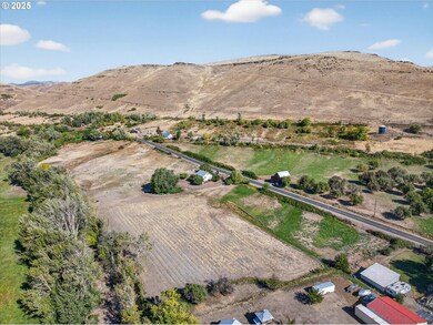 43310 Eagle Creek Rd, Richland, OR 97870 - photo 2