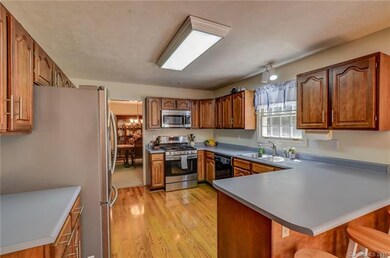 Spacious kitchen