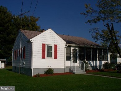 460 3rd St, Taneytown, MD 21787 - photo 3