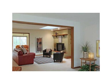 Living Room-L1.