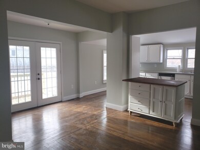 318 Mount Vernon Ave, Laurel Springs, NJ 08021 - photo 6