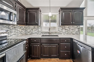 5501 NW 90th St, Kansas City, MO 64154 - photo 6