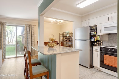 211 Versailles Blvd unit 5, Lafayette, LA 70501 - photo 5