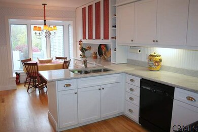 22 Collins Terrace, Saratoga Springs, NY 12866 - photo 6