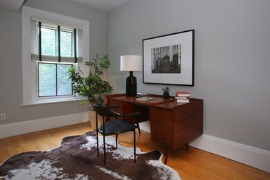 22 Upton St unit 4, Boston, MA 02118 - photo 5