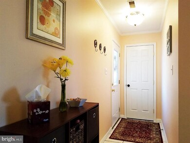 30 Cedar Place, Swedesboro, NJ 08085 - photo 2