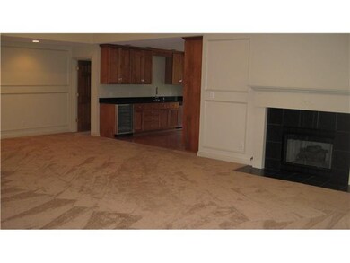 8925 B Stonegate Unit B Way, Indianapolis, IN 46227 - photo 6