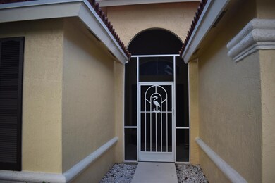 6206 Indian Forest Cir, Lake Worth, FL 33463 - photo 3