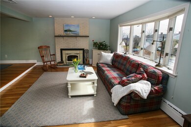 4 Kent Rd, Middletown, RI 02842 - photo 2