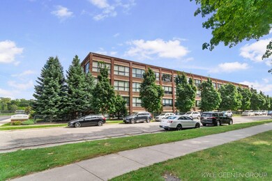 2-web-or-mls-533-columbia-ave-018