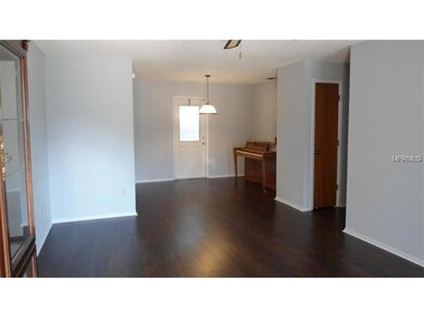 5401 Lisa Cir, Zephyrhills, FL 33542 - photo 6