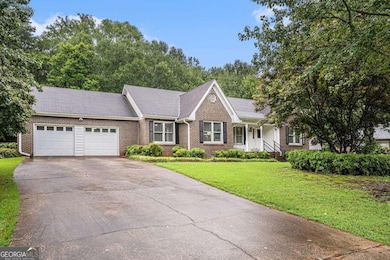 610 Camary Ct SE, Conyers, GA 30094 - photo 4