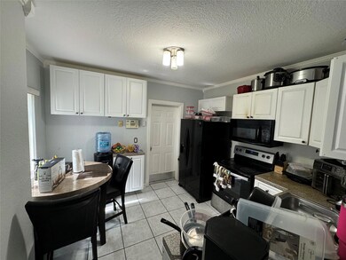 7641 Tamarac Island Cir, Tamarac, FL 33321 - photo 6