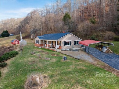528 Langford Branch Rd, Burnsville, NC 28714 - photo 2
