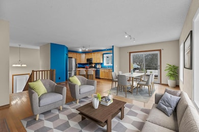 217 Primrose Ln, Cannon Falls, MN 55009 - photo 3