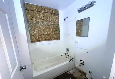 2925-2927 W Buena Vista St, Detroit, MI 48238 - photo 7