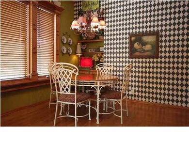 BREAKFAST NOOK
