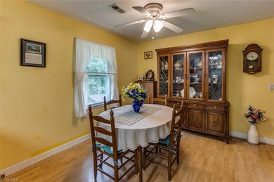 1111 Lindale Dr, Asheboro, NC 27205 - photo 4