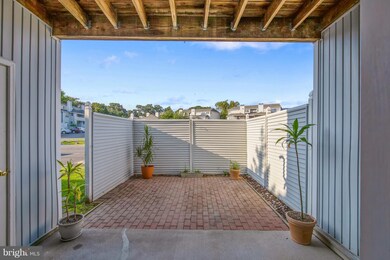 2705 Waters Edge Dr unit 2705, Newark, DE 19702 - photo 3