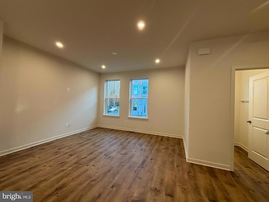 17952 Alicia Ave unit 1, Dumfries, VA 22026 - photo 7