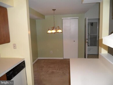 125 Claire Ct unit 5, Blackwood, NJ 08012 - photo 6