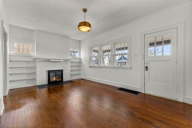 2208 Mount Vernon Rd SE, Cedar Rapids, IA 52403 - photo 4