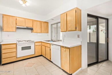 13623 N 111th Ave, Sun City, AZ 85351 - photo 7