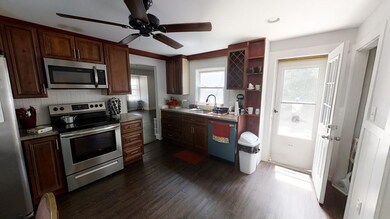 28 Pleasant St unit 30, Whitman, MA 02382 - photo 2