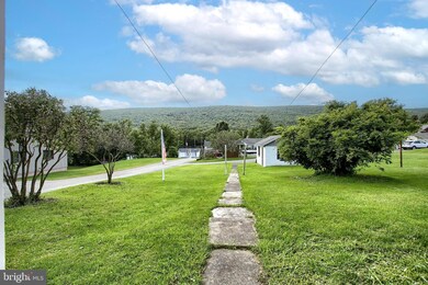 518 Greenfield St, Williamstown, PA 17098 - photo 5