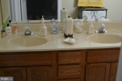 6904 Winthrop Ct, Fredericksburg, VA 22407 - photo 5