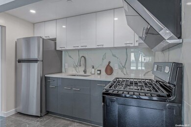 4330 52nd St unit 4A, Woodside, NY 11377 - photo 6