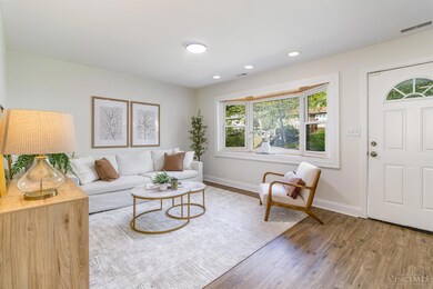 1723 Monterey Ct, Cincinnati, OH 45223 - photo 3